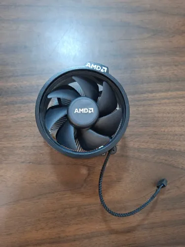 Cooler AMD 