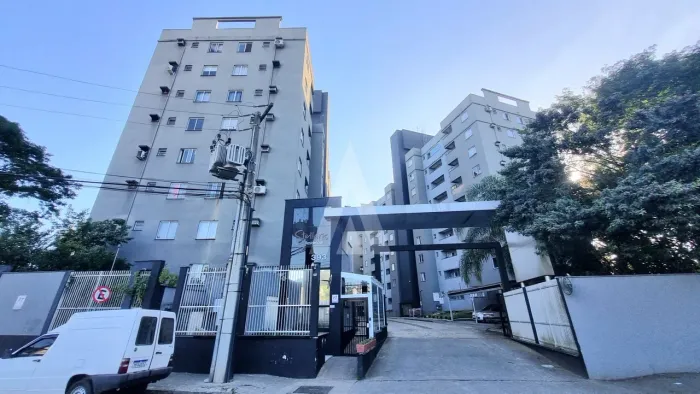 APARTAMENTO COM 2 QUARTOS, SACADA COM CHURRASQUEIRA NO BAIRRO SANTO ANTONIO.