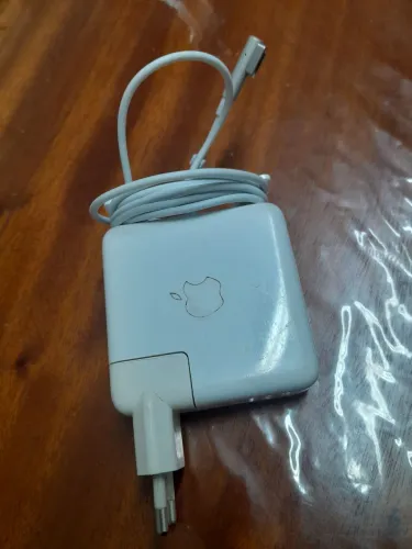 Fonte para macbook original 