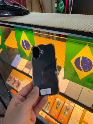 iPhone 16 128gb semi novo com 1 ano de garantia é só aqui.. vemmmm
