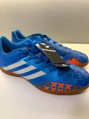 Chuteira Adidas Predator