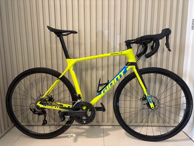 GIANT TCR ADVANCED - SPEED 100% ORIGINAL