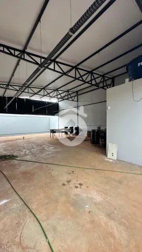 Galpão para Locação - 140m² - Bem Viver - Uberlândia/MG