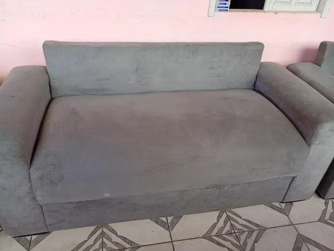 Vende-se sofá + poltronas