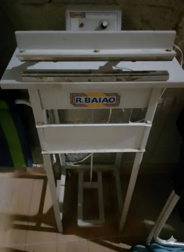 Seladora de plástico de pedal