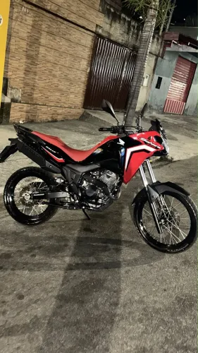 Honda Sahara 2025 muito nova 