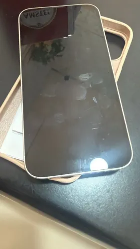 iPhone 14 - 256gb - bateria 77% - ótimo estado geral, única dona