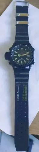Relógio "Aqualand" segunda linha NÃO É ORIGINAL 70 reais