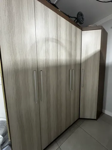Guarda roupa casal
