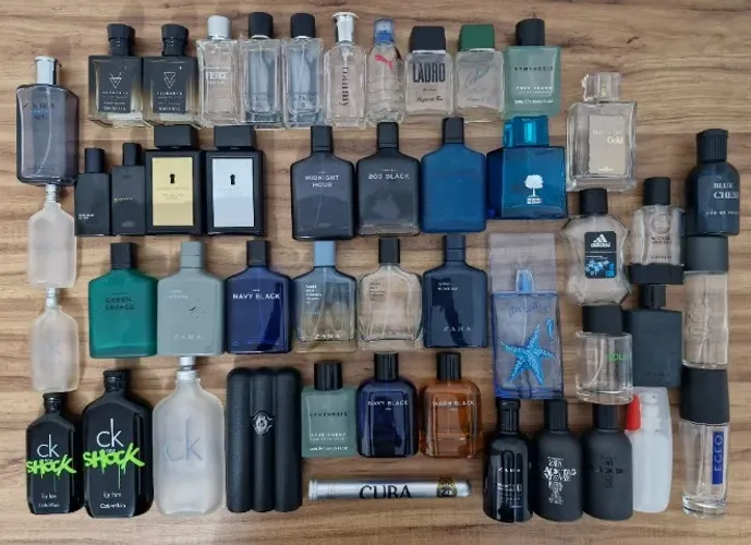 Coleção de Frascos de Perfume