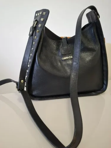VENDO LINDA BOLSA DE COURO