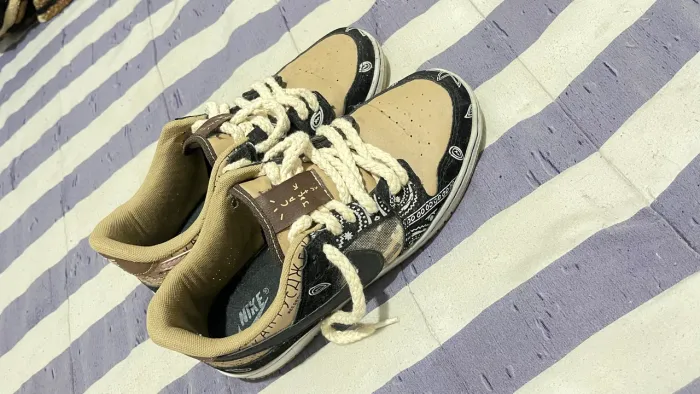 Tênis Nike travis scott número 39