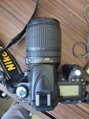 Vende Máquina Fotográfica Nikon D 90