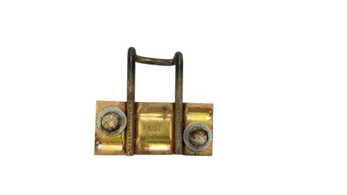 Batente porta malas GM Monza tubarão bicudo 91 a 96