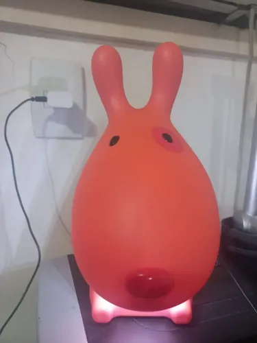 Vendo linda luminária 