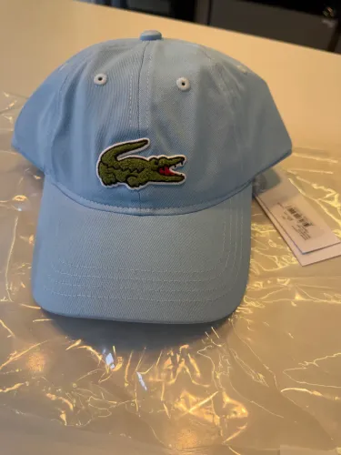 Boné Lacoste Big Croc