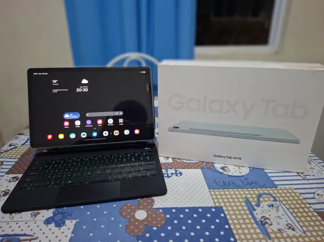 Capa Teclado Bluetooth Galaxy Tab S9 / S9 FE 11" - BETTDOW