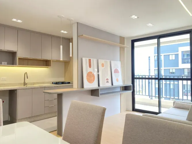 Apartamento 59m², 100% mobiliádo, pronto para morar, perto do parque Bacacheri, 15min do c