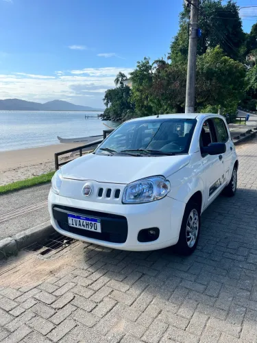 Fiat Uno Vivace Celeb. 1.0 EVO F.flex 8V 5P 2014