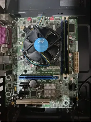 Kit i5 2400 8gb ram 2x4 placa mãe intel