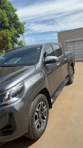 Toyota Hilux CD SRX 4X4 2.8 TDI 16V Diesel Aut. 2021