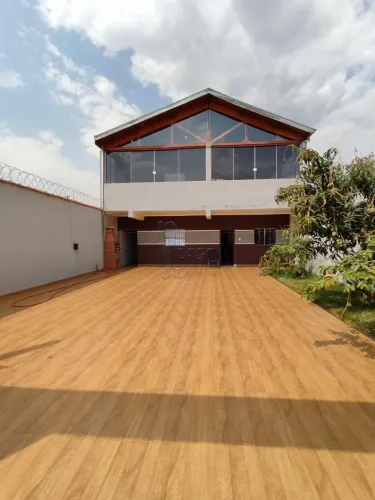 Casa sobrado de 223m² com 03 suítes à venda - Jardim Flamboyant