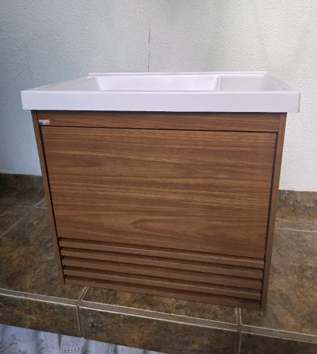 Gabinete banheiro com cuba