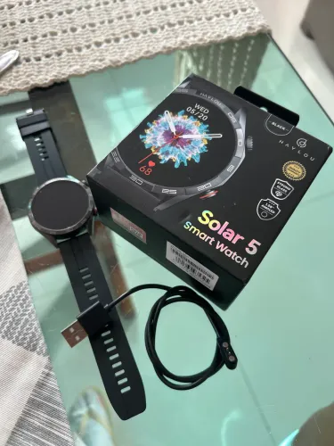 Relógio Smart esportivo semi novo