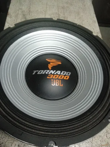 Auto falante tornado 3000