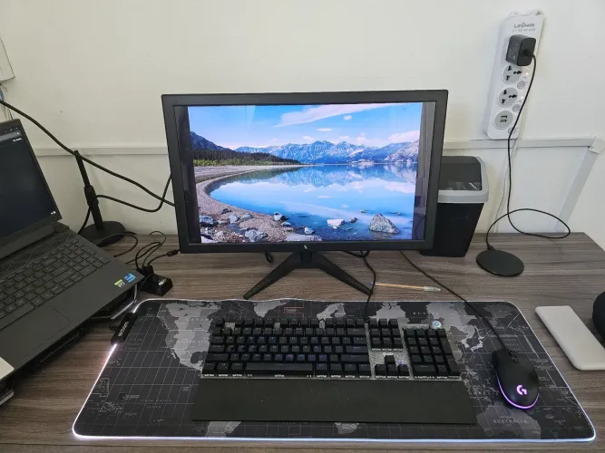 Monitor 24" LED HDMI