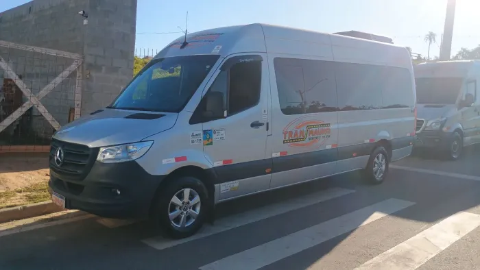 Mercedes-Benz Sprinter 417 Furgão Ext. L.t.a Die. (e6) 2024