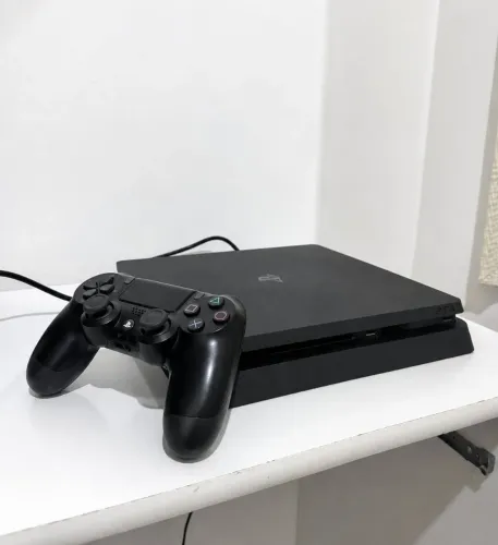 ? PS4 500GB + 1 Controle | Excelente Estado | Pronto para Jogar! ?