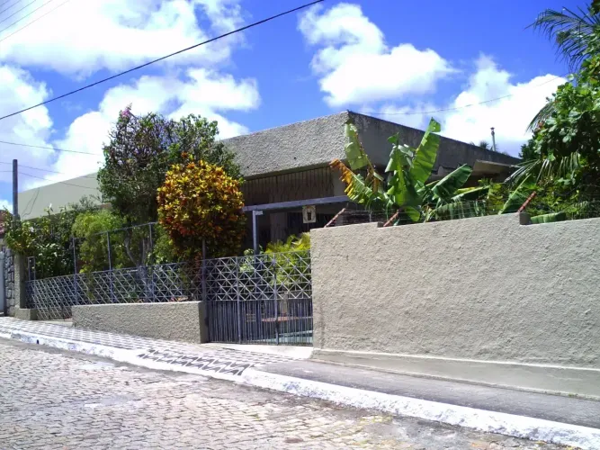 Casa em Barro Vermelho - Natal - RN EML