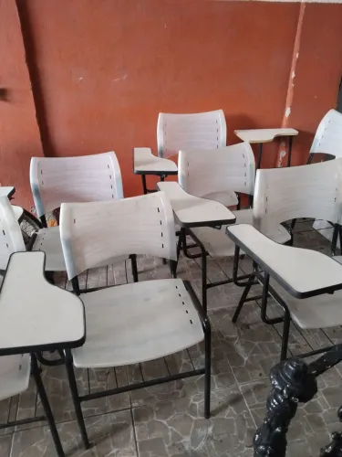 Cadeiras para escolinha cursos