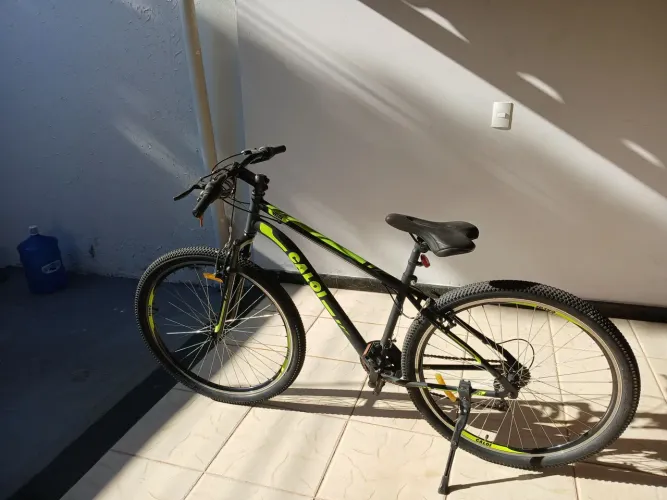 Bicicleta Caloi Velox com Aro 29