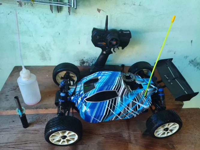 Kyosho DBX 2.0 