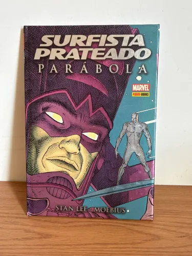 Hq Surfista Prateado Parábola 