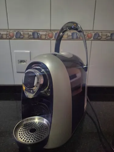 CAFETEIRA EXPRESSO TRÊS CORAÇÕES, MODELO MODO (S04)