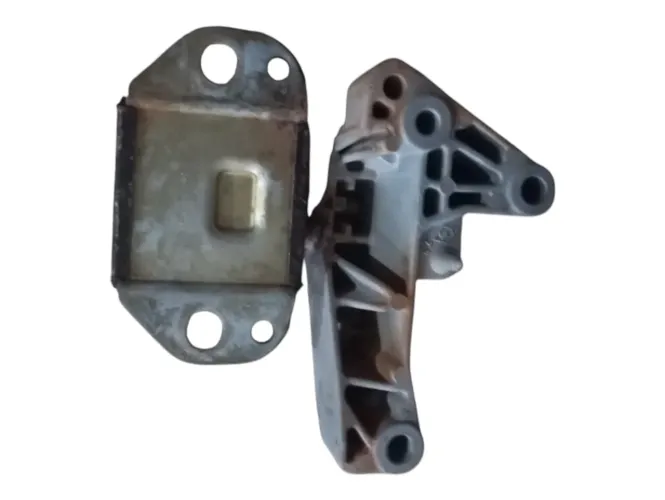 Coxim Motor Direito 1.0 Renault Clio Kangoo 04/16