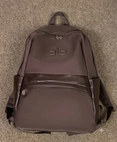Mochila alo yoga