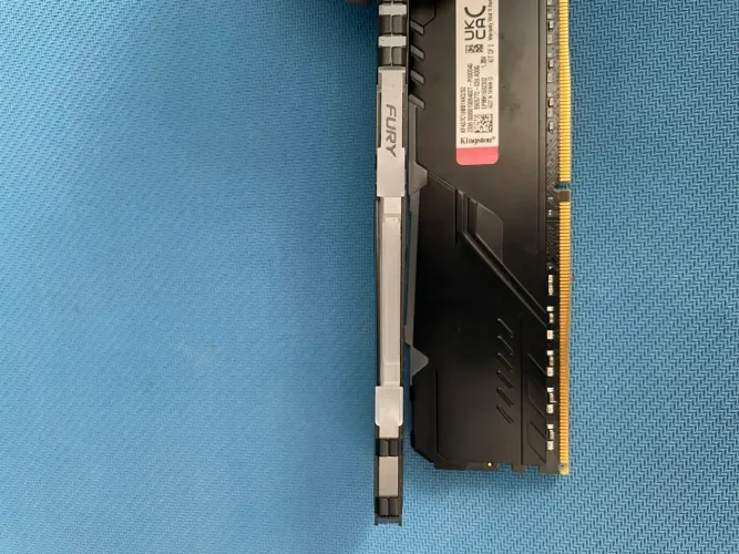 MEMÓRIA RAM DDR4 16GB HYPERX FURY