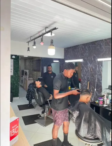 Vaga para barbeiro