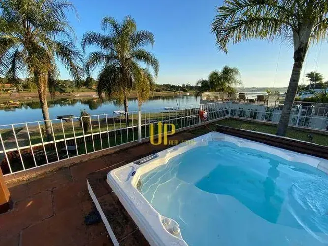 Casa com 5 dormitórios à venda, 300 m² por R$ 2.950.000,00 - Represa Jurumirim - Avaré/SP