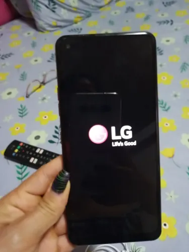 Celular LG k52s 64gb com q bateria 98% em estado ótimo