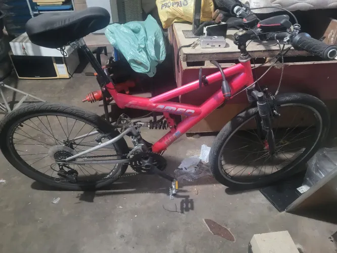 Bicicleta Alfameq aro 26 suspensão traseira 