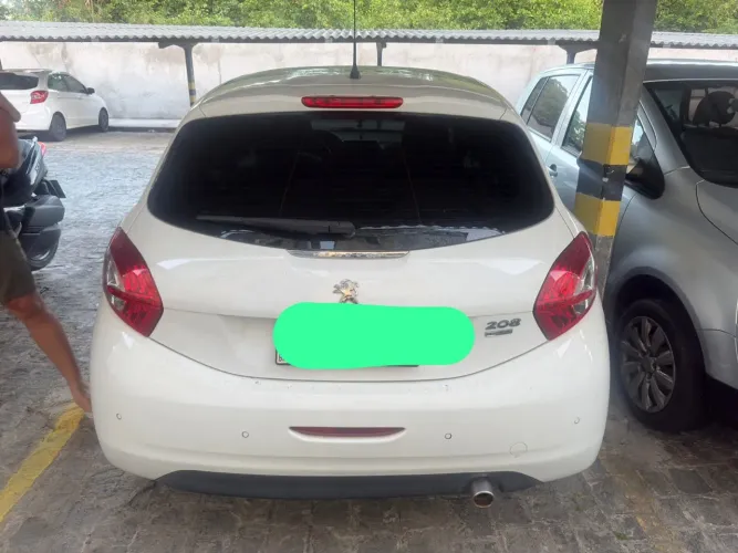 Peugeot 208 Allure 1.6 Flex 16V 5P Aut. 2016