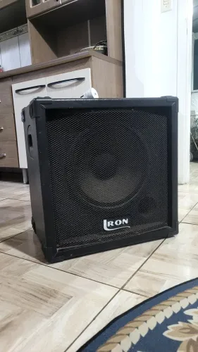 Amplificador Cubo P/ BAIXO Iron 150cb