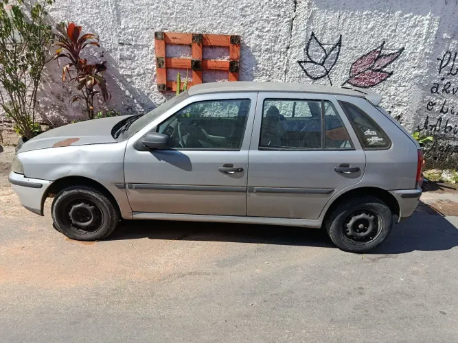 Volkswagen Gol Geração III Plus 1.0 MI 16V Gasolina Mec. 2P 2001