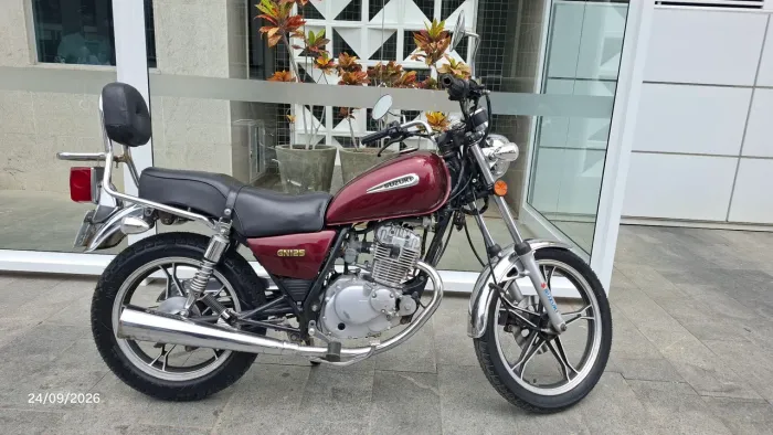 Suzuki intruder 125 2010