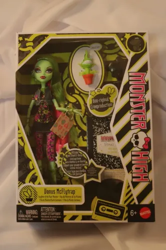 Venus McFlytrap Creeproduction - Monster High